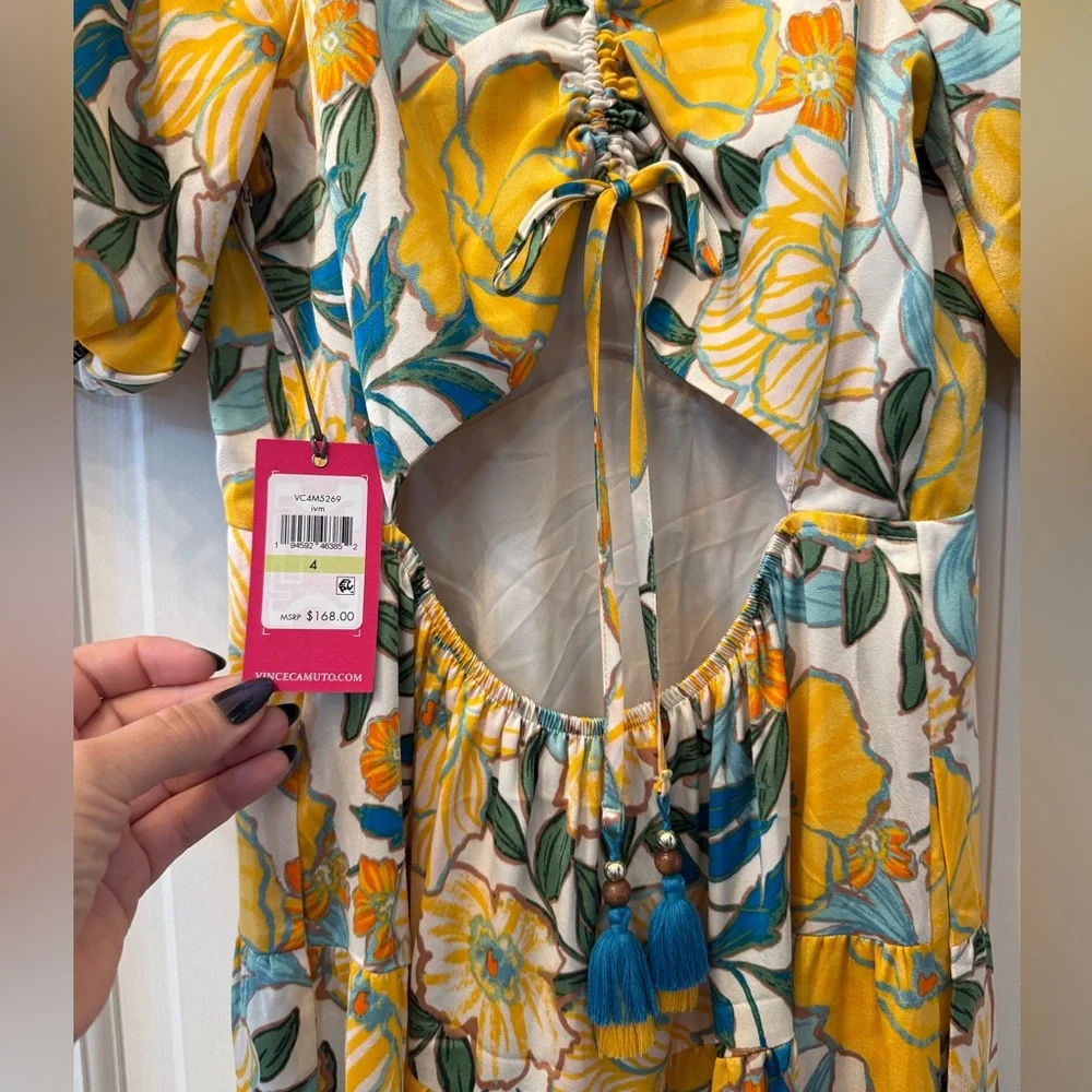 Vince Camuto V-Neck Short Sleeve Floral Maxi Dress with Pockets - Picture 6 of 6
